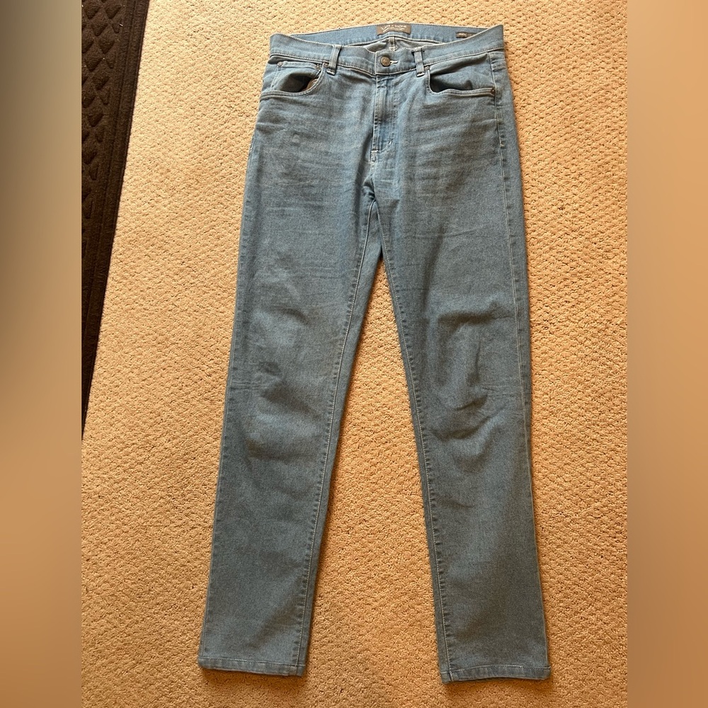 Men's Light Blue Jeans